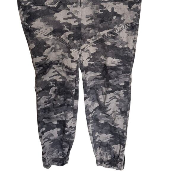 Spanx Stretch Twill Cargo Jogger Camo Pull On Ankle Length In Gray Size Medium - Picture 6 of 12